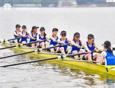 黑白体育-赛艇季后赛掀起高潮，蓬莱雷豹队绝杀西城雄狮队，老将里程碑之夜——更衣室氛围正向的简单介绍