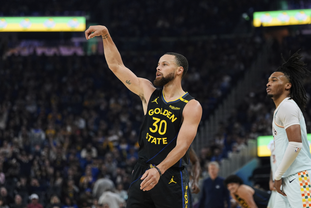 HB SPORTS- 库里成为队史助攻王