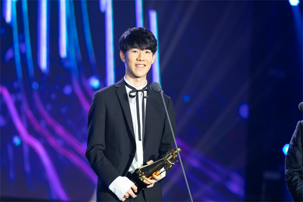 HB SPORTS-JackeyLove新星关键助攻表现惊艳,TL未来可期!的简单介绍