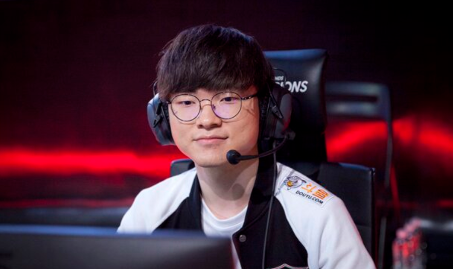 详细阅读:HB SPORTS-Faker赛事官方发布关键助攻新规,C9争议不断!的简单介绍 HB SPORTS-Faker赛事官方发布关键助攻新规,C9争议不断!的简单介绍